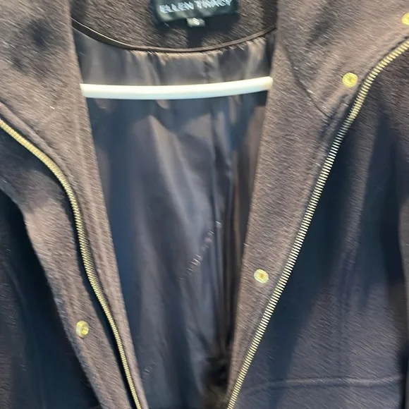 Ellen Tracy woman’s wool blend coat with front snaps and zipper - Picture 6 of 6